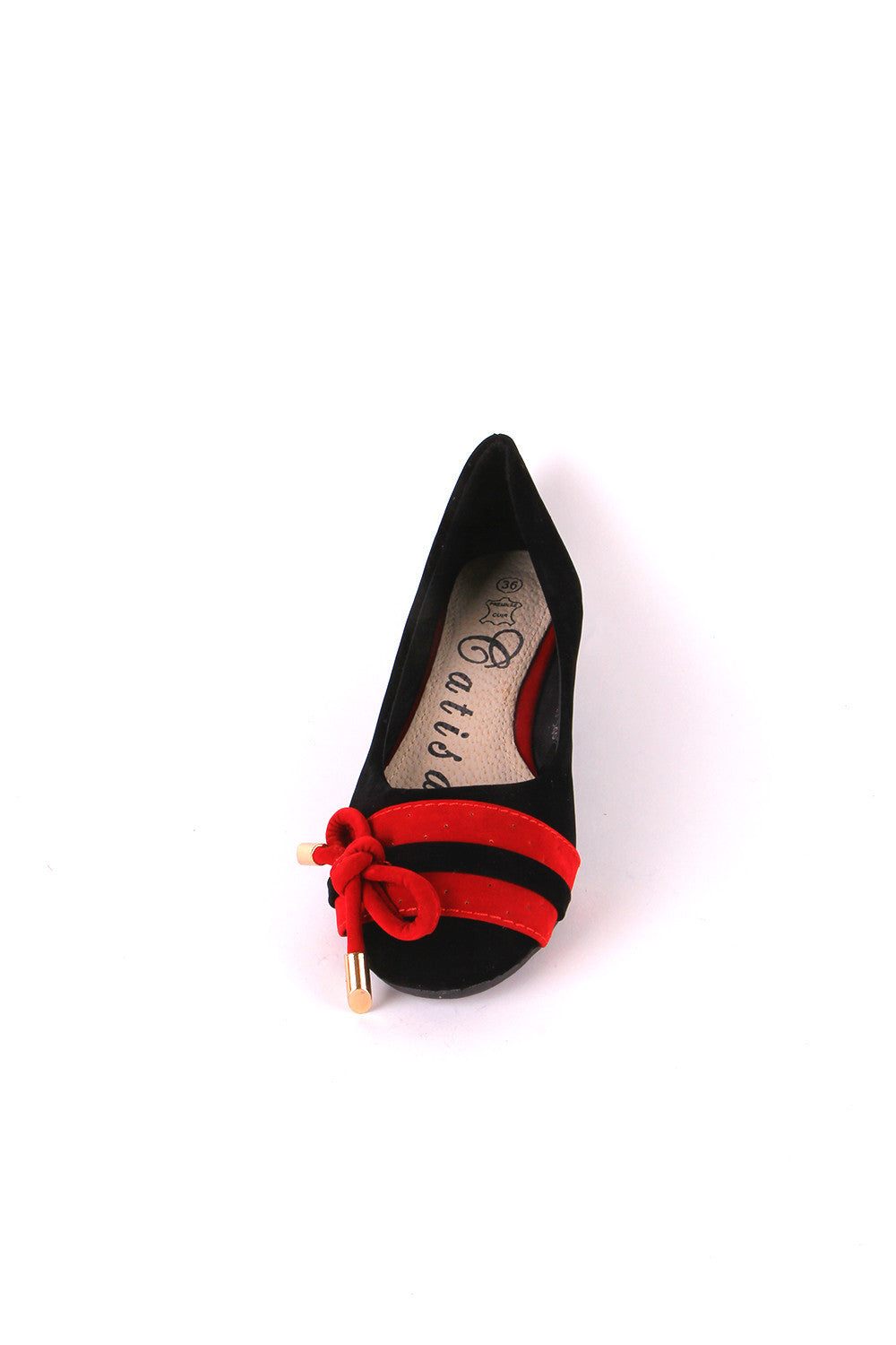 Side Bow Pumps